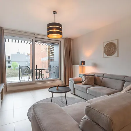 Apartment Cozy Coastal In 2br, Terrace & Garage *