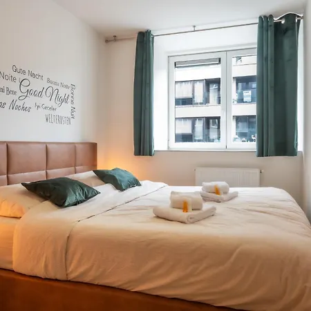 Apartment Cozy Coastal In 2br, Terrace & Garage *